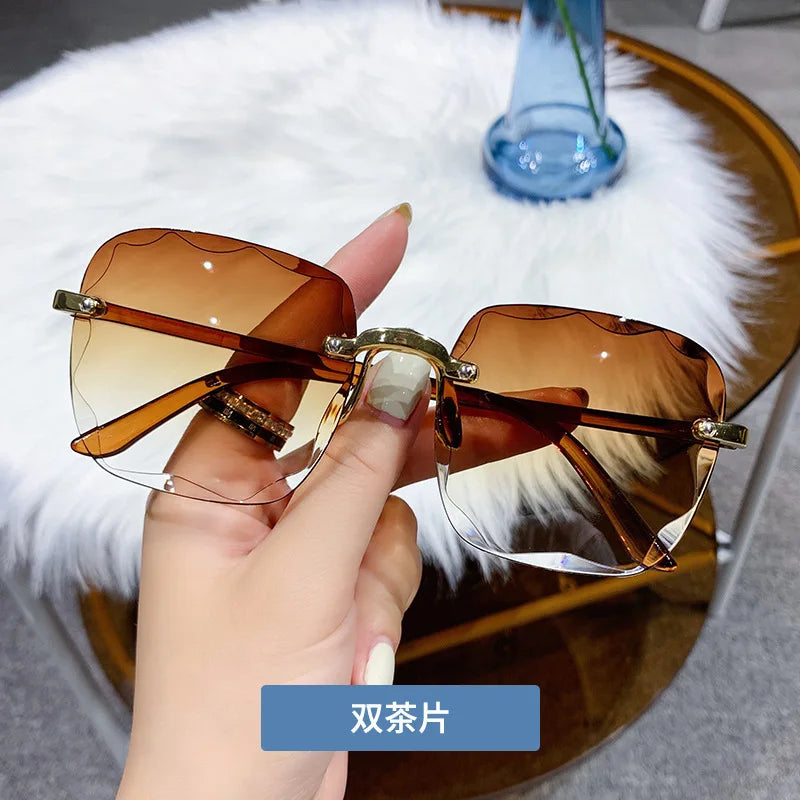 Rimless Gradient Square Sunglasses